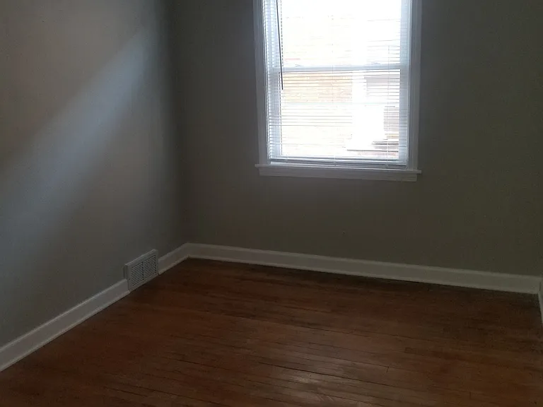4918 Hull St #2WE — Photo 6