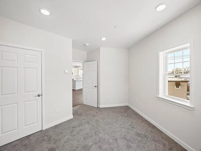 227 4th Ave #307F — Photo 13