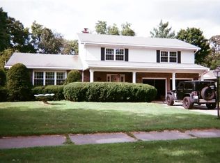 706 Alice St, Crown Point, IN 46307