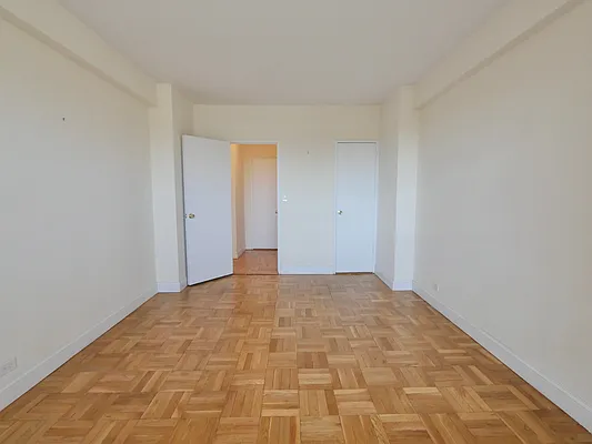 Rented by Rachel Realty | media 9