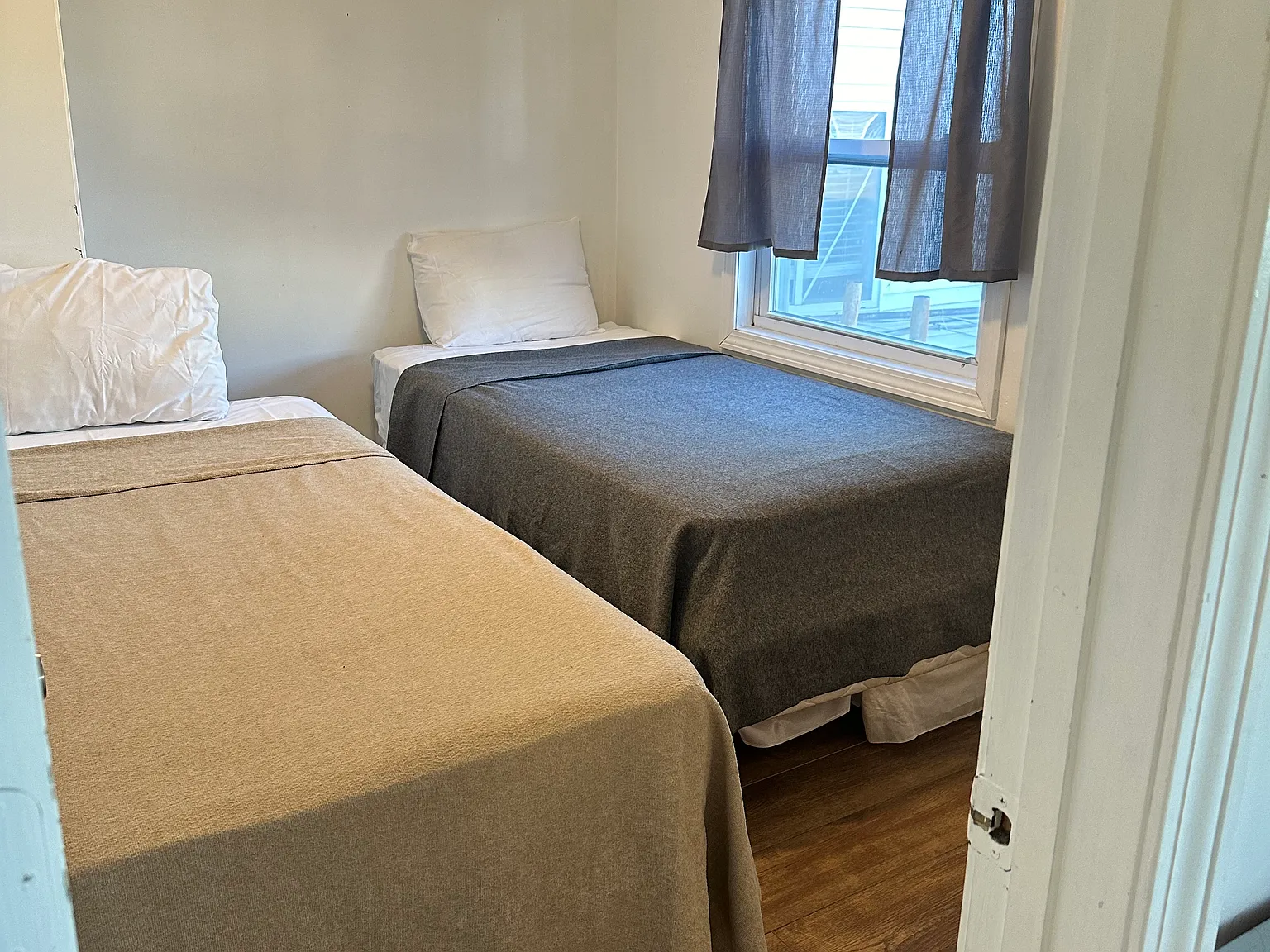 2 bed, $2,000 — Photo 4