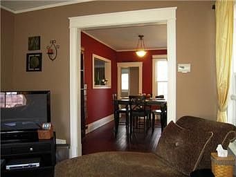 4th image of 4131 Wyoming St