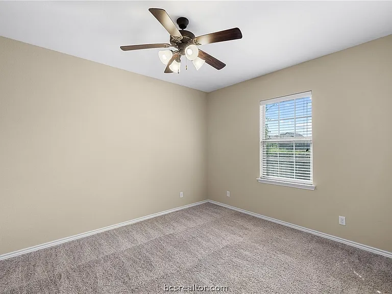 305 Capps Dr — Photo 21