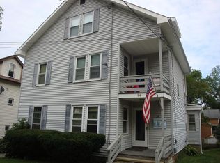 26 Harding Ct, Southbridge, MA 01550