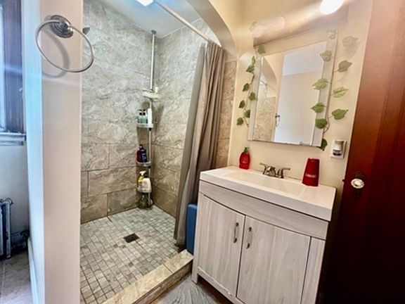 4th image of 29 Brookfield Rd #1
