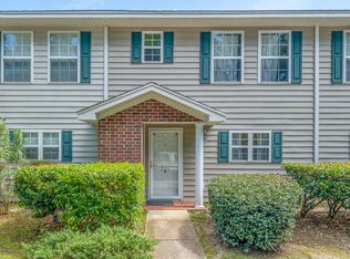 205 Amberwood Dr, Summerville, SC 29483