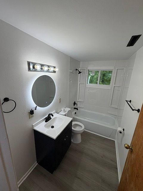 1st image of 1893-1895 Holburn Ave #2