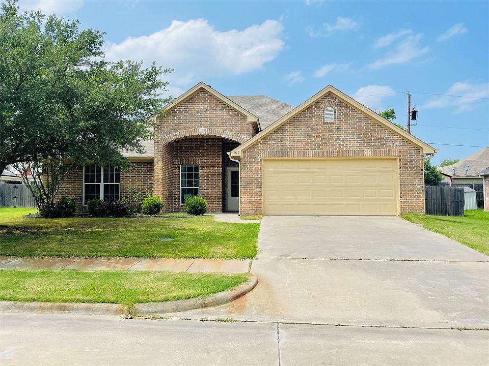 1st image of 515 Austin Acre
