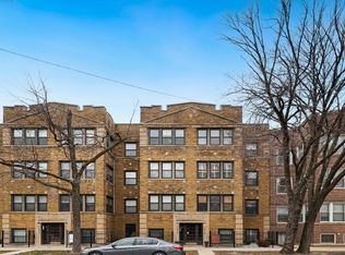 1518 W Addison St APT 2, Chicago, IL 60613