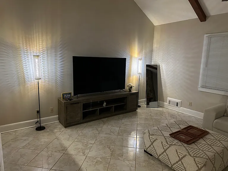 550 Exam Ct — Photo 25