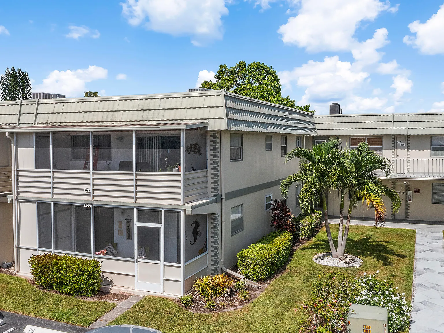 2 bed, 2.0 bath, 880 sqft, $1,700 — Photo 4