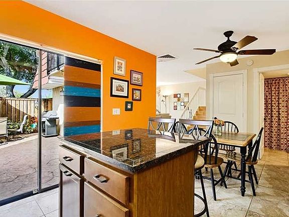 3rd image of 2530 SW 15th St #2530