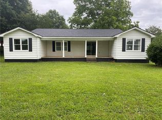 67 Thyatira Brockton Rd, Jefferson, GA 30549