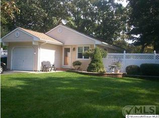 22 Wrangle Brook Rd, Toms River, NJ 08755