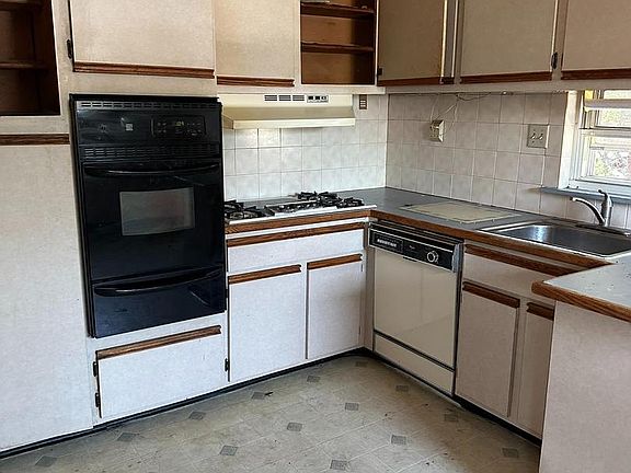 5th image of 2676 Welsh Rd