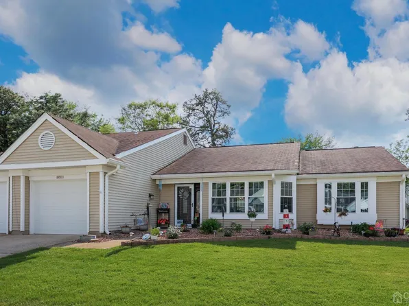 1001 Thornbury Ln #B, Manchester Township, NJ 08759