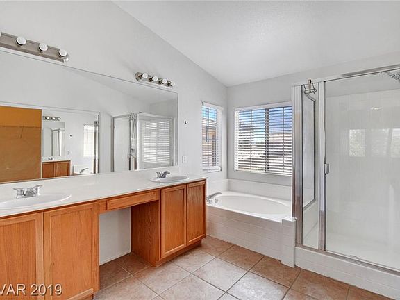 3rd image of 9028 White Eyes Ave