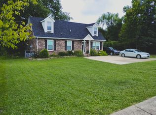 1208 Peachers Mill Rd, Clarksville, TN