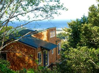 29830 Hound Dog Rd, Gold Beach, OR 97444