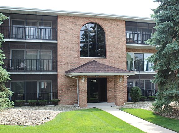 2nd image of 4945 E Circle Dr APT 309