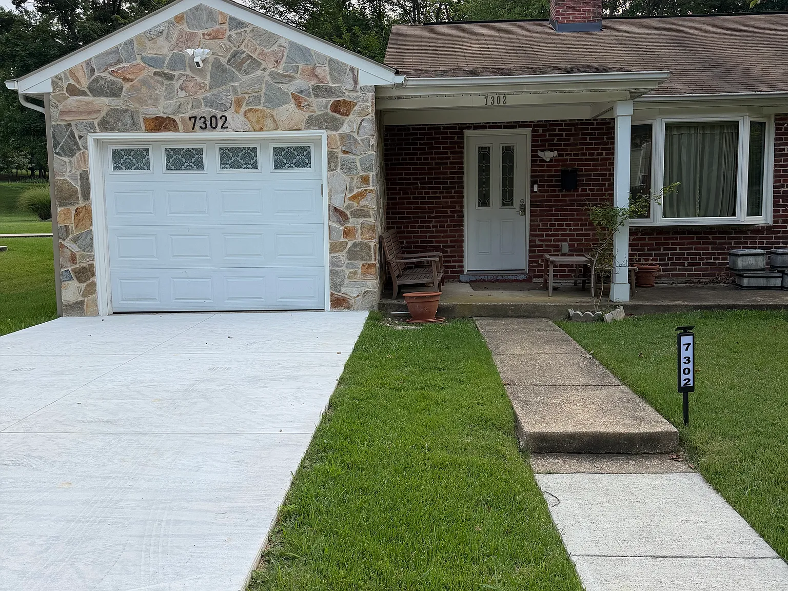 4 bed, 1600 sqft, $3,700 — Photo 2