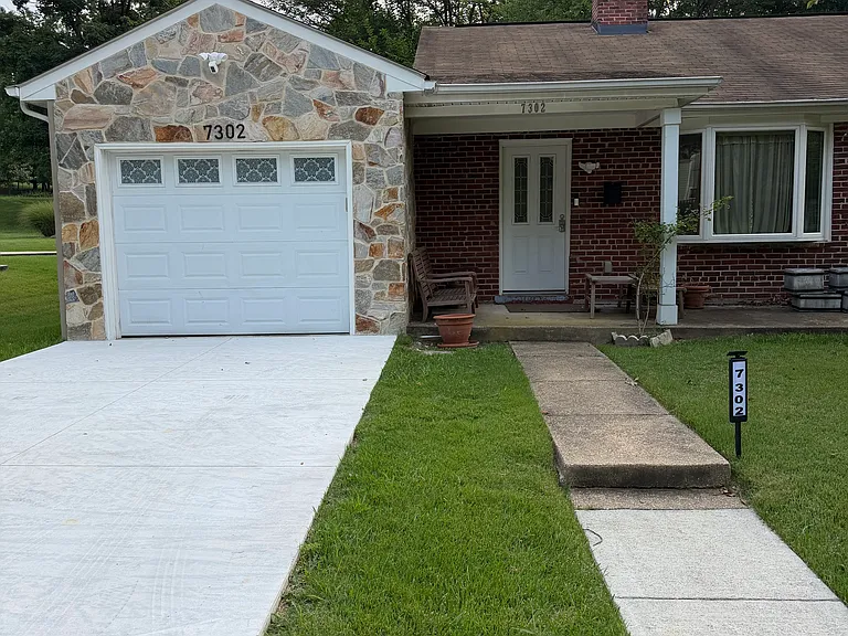 7302 Wells Blvd — Photo 2