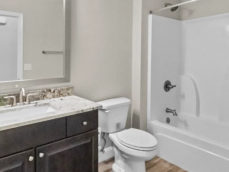949 Kenzie Ln — Photo 22