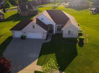 1121 Carpenter Dr, Pontiac, MI