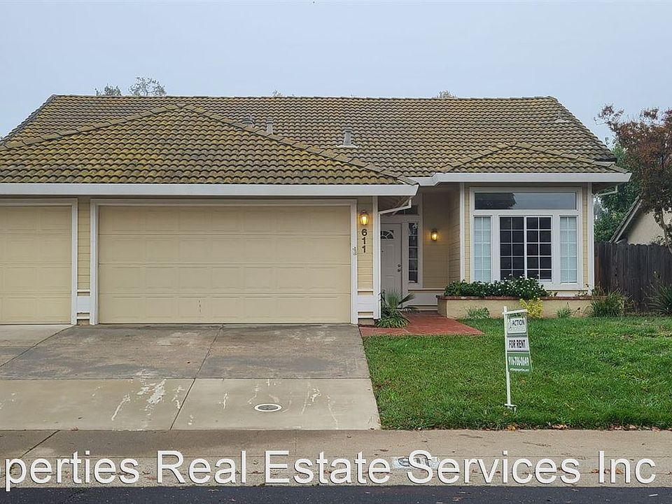 1st image of 611 Vernon Oaks Dr