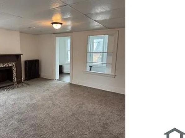 139 Bausman St APT 1, Pittsburgh, PA 15210