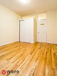 Rented by Wave Real Estate Group