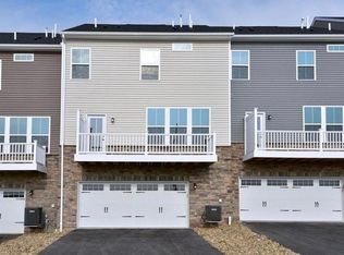 174 Moyer Hill Dr, Cranberry Township, PA