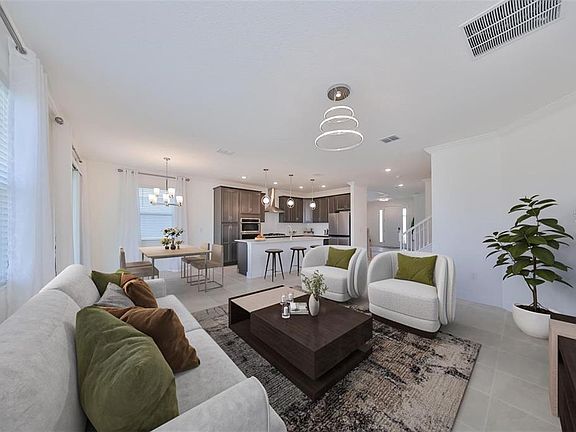 3rd image of 933 Signet Dr