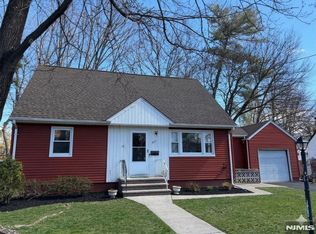 685 Mabie St, New Milford, NJ 07646