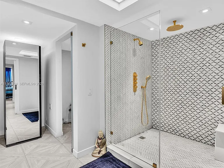 101 Crandon Blvd #479 — Photo 37