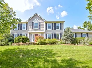 967 Hidden Ridge Dr, Milford, OH 45150