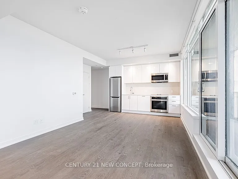 1926 A Lake Shore Blvd W #3010 — Photo 18