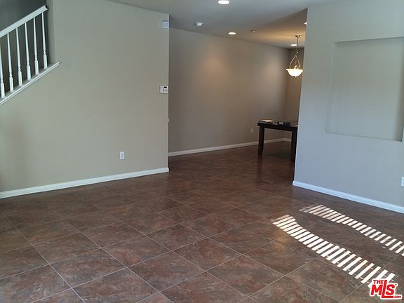 5th image of 9254 Elm Vista Dr #13