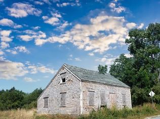 76 George St, Shelburne, NS B0T1W0