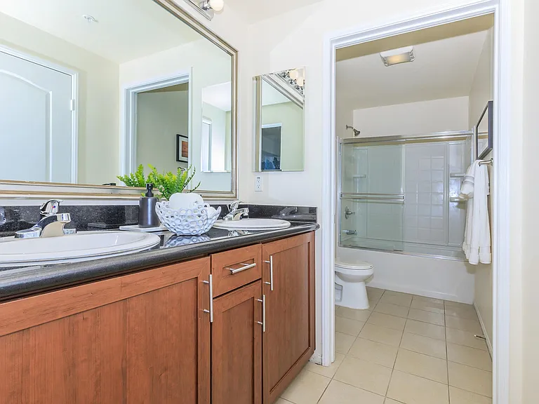The Residences at Lorenzo — Photo 41
