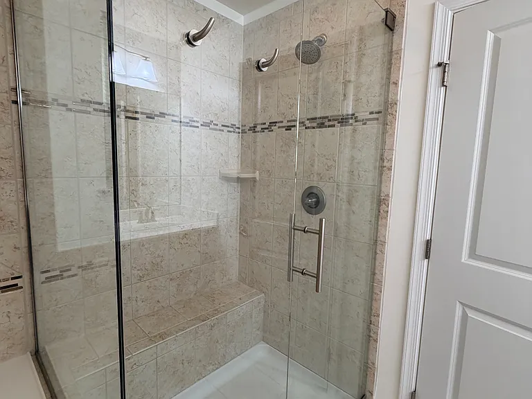 5816 Selkirkshire Rd — Photo 34