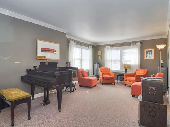 (undisclosed Address), Kansas City, MO 64111