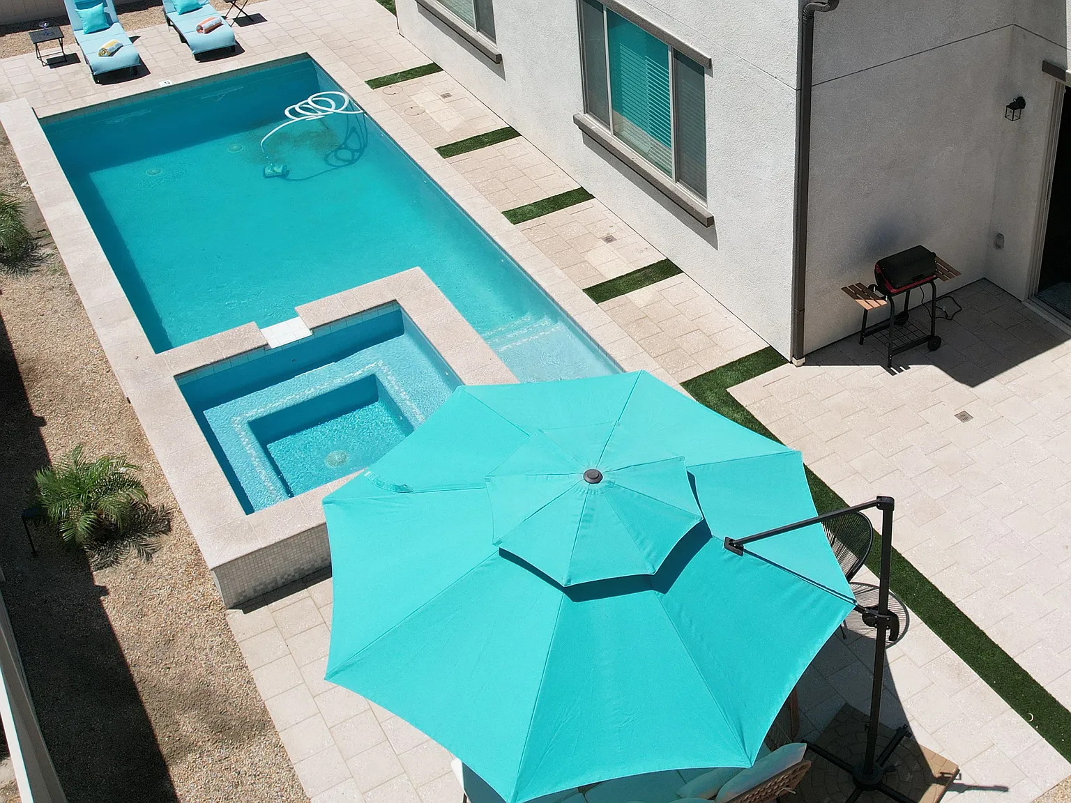 4 bed, 2000 sqft, $4,500 — Photo 1