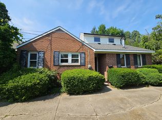 27400 Milton Ave, Warren, MI 48092