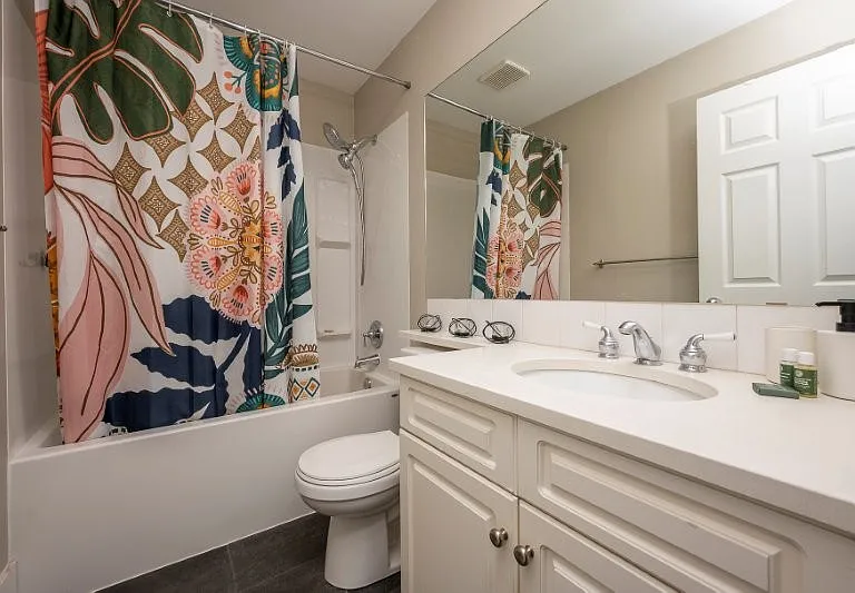 2 14th St NW #205 — Photo 23