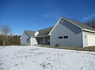 4711 10th St, Wayland, MI 49348