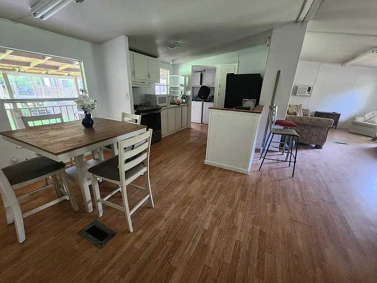 190 Briar Meadows Dr — Photo 10