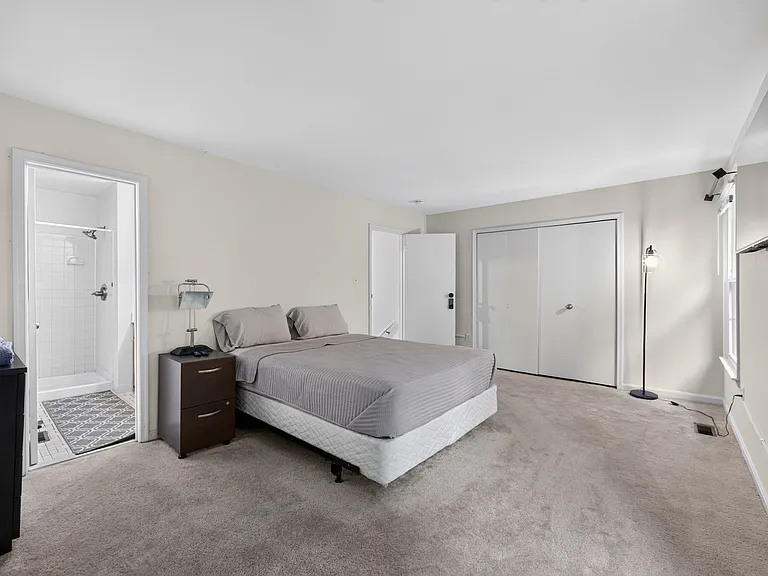 10946 Rampart Way — Photo 30