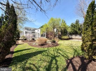 1921 Ware Rd, Falls Church, VA