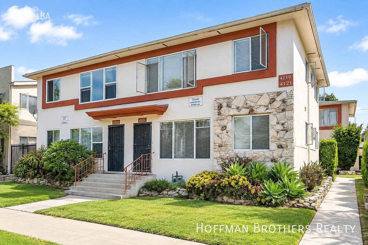 Baldwin Hills Apartment Near Shopping, Parks & Metro Connections — Photo 3